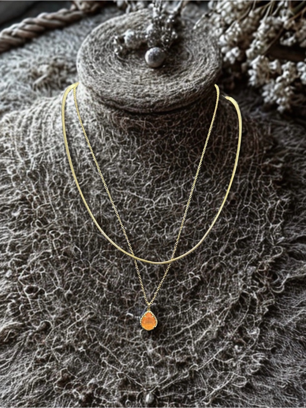 💛KENDRA SCOTT💛Coral Cat's Eye
Teardrop Multi-Strand Necklace/NWT